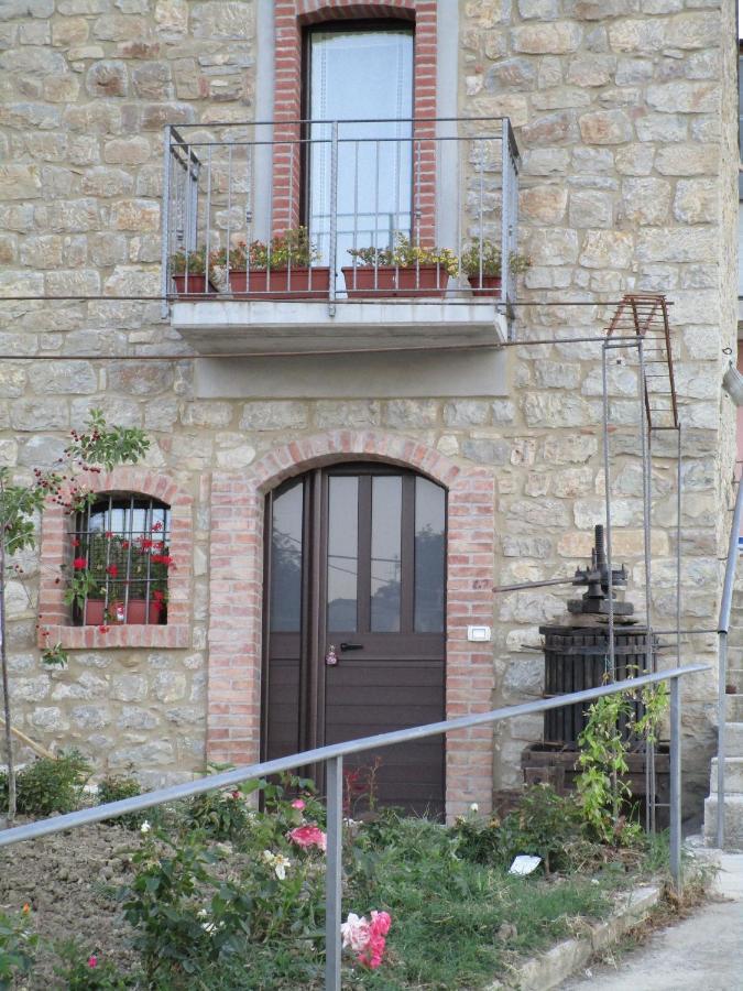 Alla Contrada Degli Asinelli Colle d'Anchise Exterior foto
